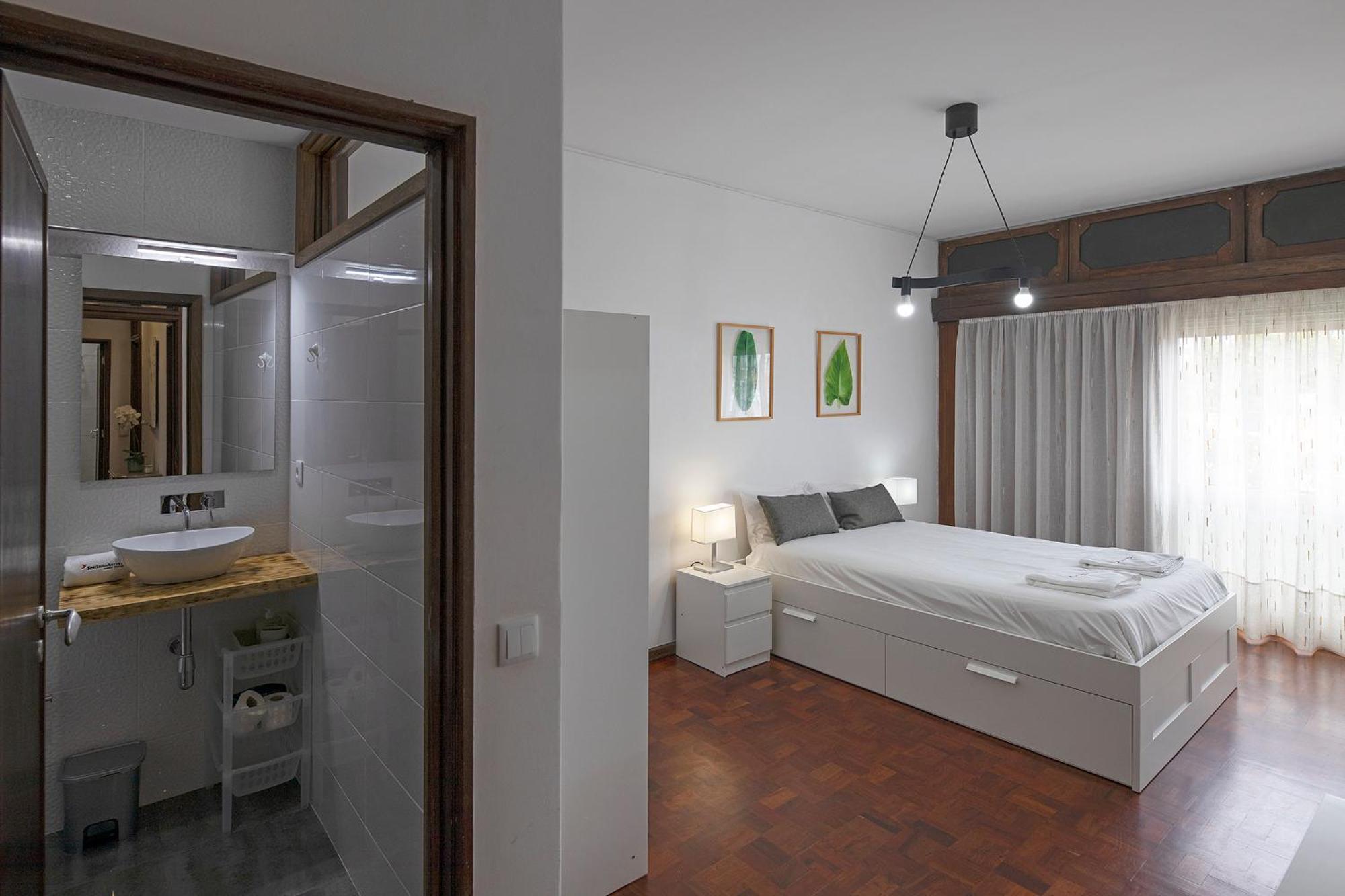 Flh Porto Spacious Apartment With Balcony Esterno foto