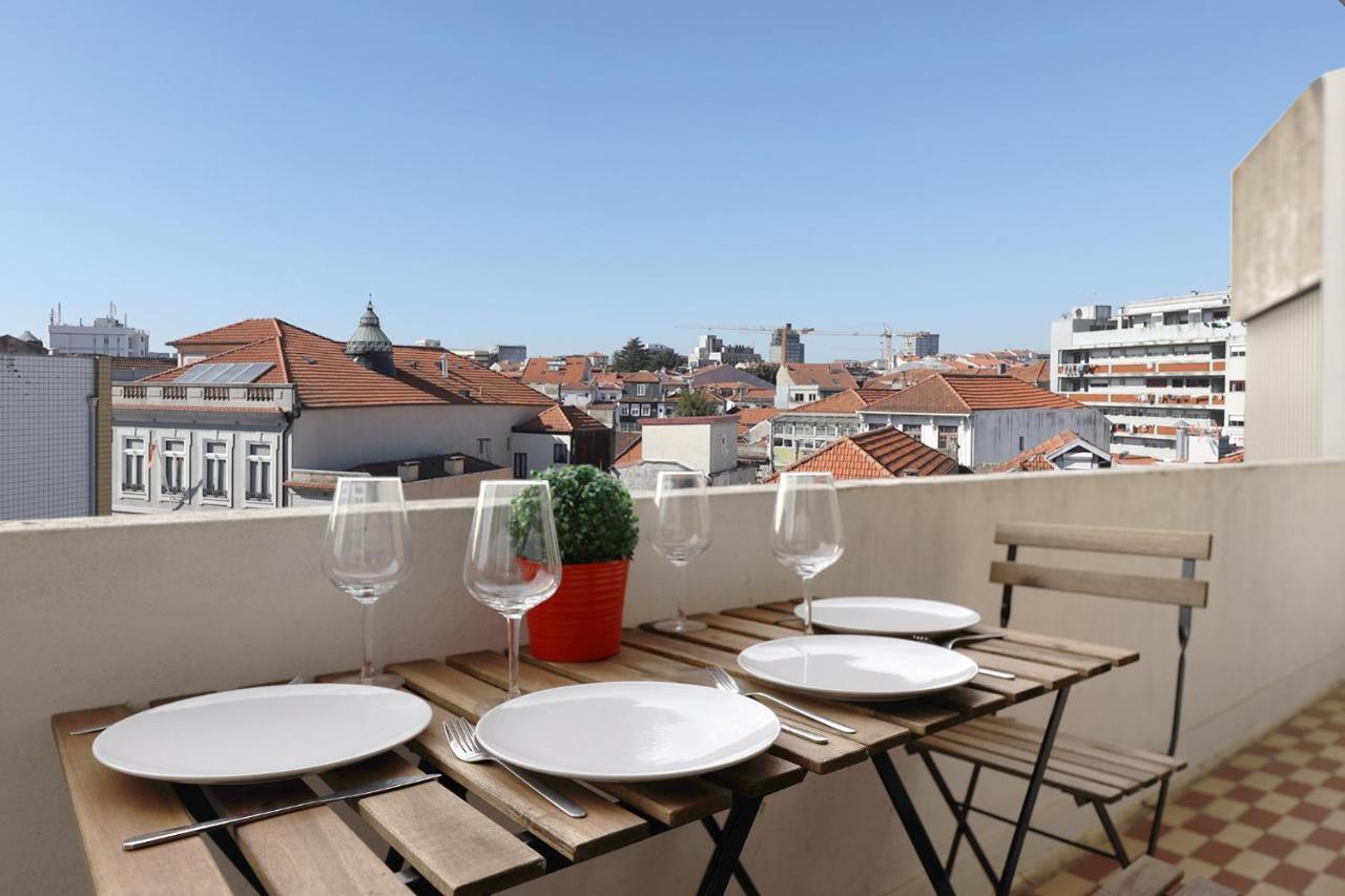 Flh Porto Spacious Apartment With Balcony Esterno foto